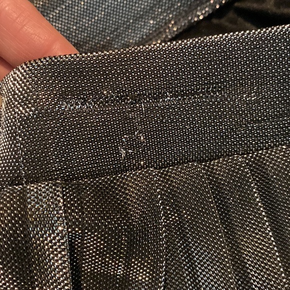 Charlotte Russe silver plated skirt size L - Picture 4 of 5